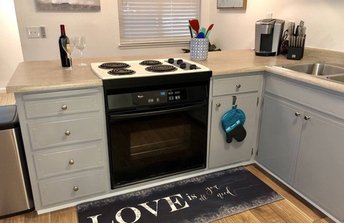 Chico Apartment | Centrally Located 2 bd in Downtown Chico
