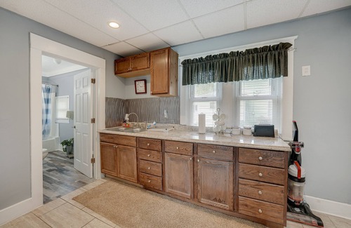 Albion House | Centrally Located Albion Home with Screened Porch!