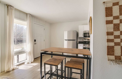 Downtown Branson Condo | Centrally Located Branson Condo w/Community Pools