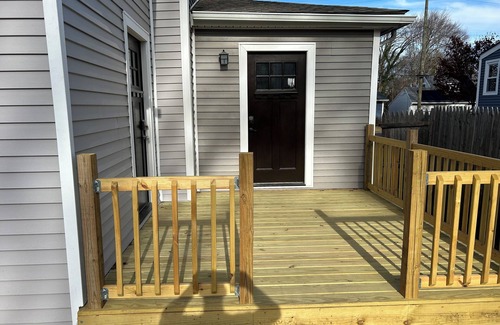Danbury House | Centrally located,Close to Danbury Hospital and Wesconn Extended Stay