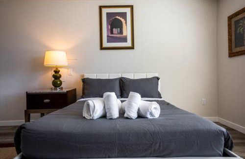 Bankers Hill Apartment | Centrally Located Cozy Studio Apartment in SD