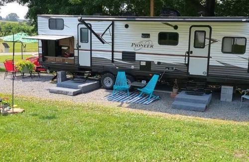 Greene County House | Centrally located Cozy RV- Pet Friendly Bunkhouse