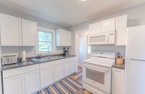 Richfield House | Centrally Located Family Home.