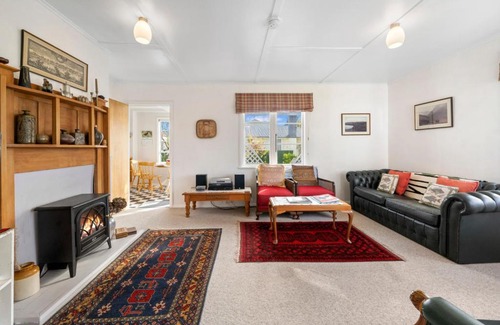 Greytown House | Centrally Located - Greytown Holiday Home