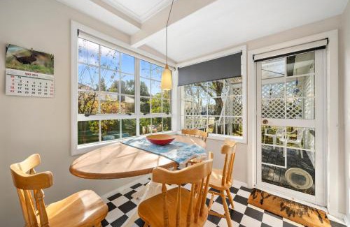 Greytown House | Centrally Located - Greytown Holiday Home