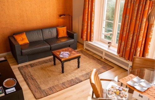 De Weteringschans Apartment | Centrally located in the historic Amsterdam-The perfect place to be!