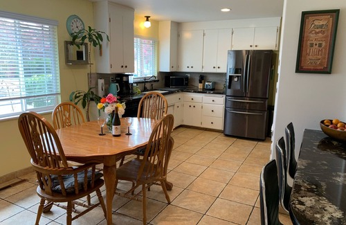 Montgomery Village House | Centrally Located in the Heart of Wine Country!