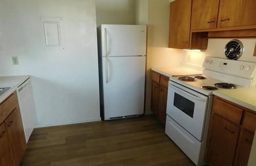Ithaca House | Centrally Located Ithaca 3-bed w/Lake Views!