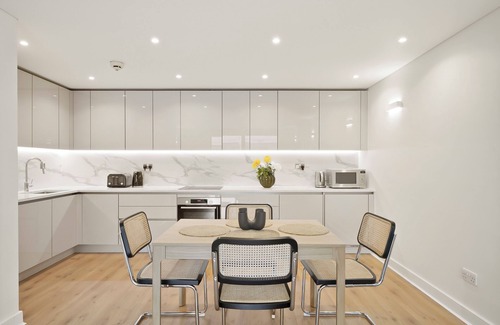 Clerkenwell Apartment | Centrally located, luxurious, fully refurbished 2 bed 2 bath flat