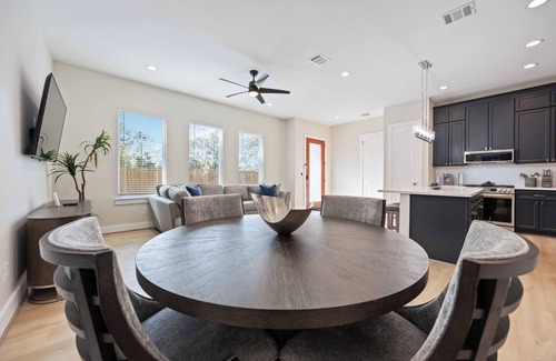 North Houston House | Centrally located-New Construction-Luxury Houston Home