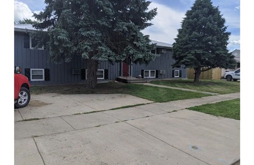 Pierre House | Centrally Located on Pawnee - Apartment # 5