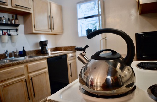 Tallahassee House | Centrally Located, Quiet & Cozy Stay