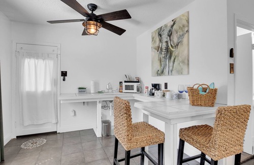 Jefferson Apartment | Centrally located, Spanish style studio, Convenient and Cozy, Long Term stays