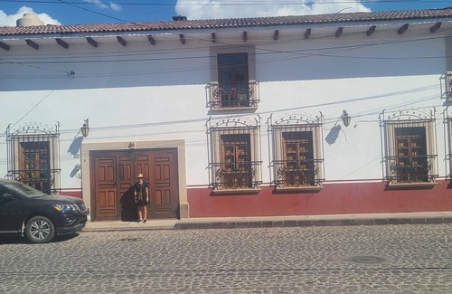 Centro House | Centrally located spacious 5-bedroom casa with WiFi indoor pool in Pátzcuaro