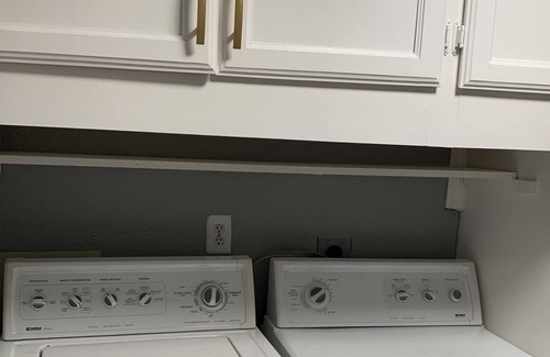 Mercedes Apartment | Centrally located studio with full kitchen