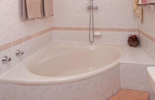 Eastcliff House | Centrally located two bedroom apartment in prime location