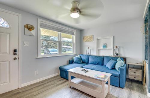 Merritt Island House | Centrally Located Merritt Island Cottage with Deck!