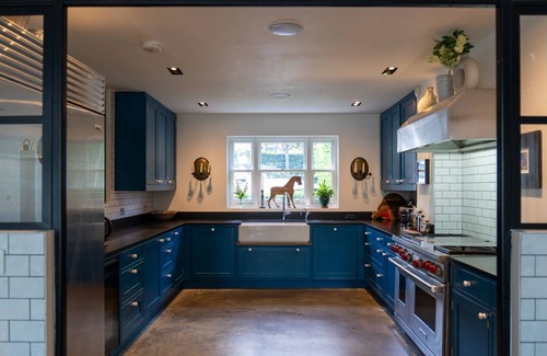 Ealing House | Centrally located West London luxury town house with landscaped gardens
