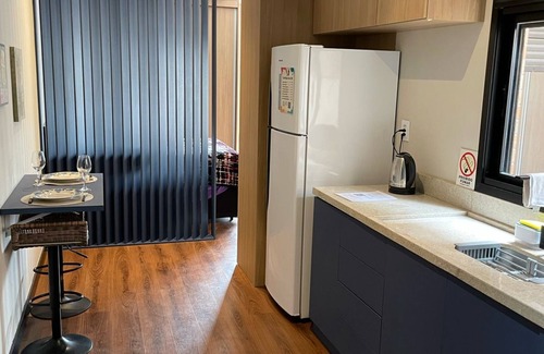 Bage Apartment | Centrally Planned Studio with Air Conditioning | Sleeps 3 + PET | Cable TV