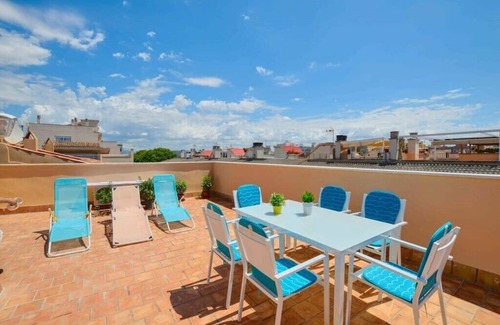 El Molinar House | Centrally Town House "Villa José" with Terrace