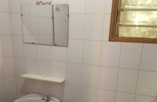 Abomey-Calavi Hotel | Centre AYIFA Hôtel