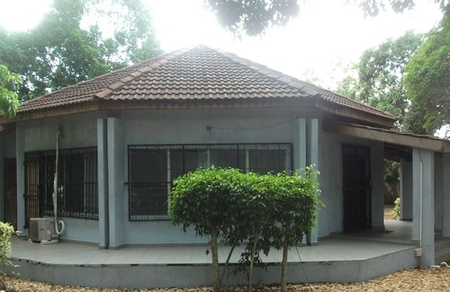 Abomey-Calavi Hotel | Centre AYIFA Hôtel