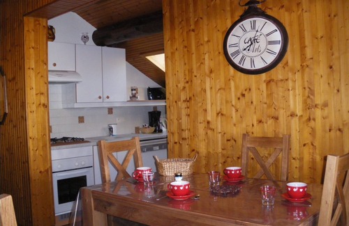 Abondance Apartment | Centre of the village of Abondance - Apartment second floor for 4 people - 42m²