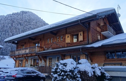 Abondance Apartment | Centre of the village of Abondance - Apartment second floor for 4 people - 42m²