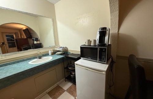 Bonnyville Hotel | Centre Suite Inns Motel