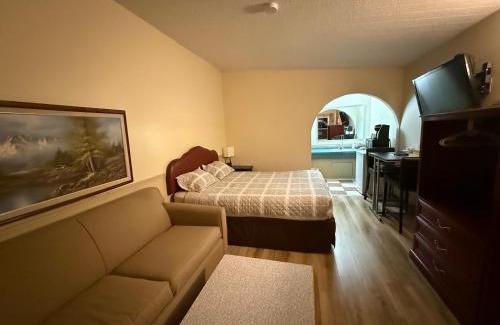 Bonnyville Hotel | Centre Suite Inns Motel