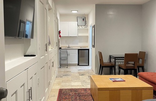 Tijuana Apartment | Centric Suite - 5 min away from sentri-airport