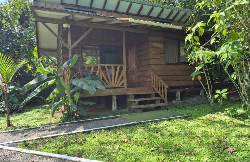 Guapiles Bed & Breakfast | Centro Ananda, Cabina, Bambuszelt