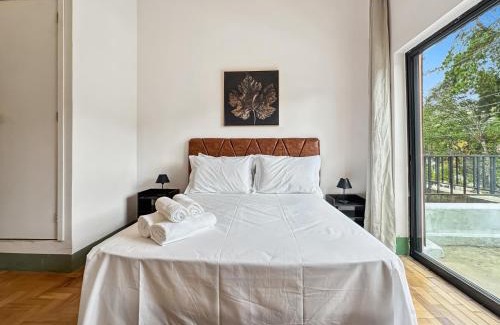 Abernessia House | Centro comercial - WiFi Rápido - Varanda - Home Office