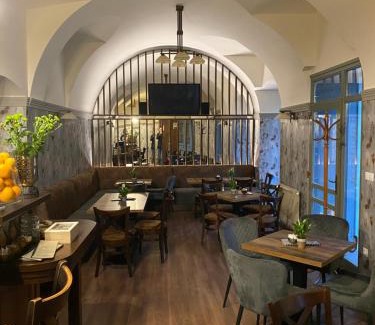 Mohacs House | Centrum Panzió