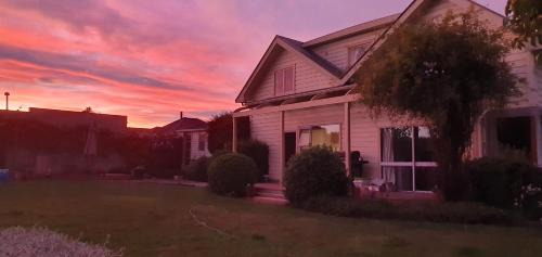Oamaru Bed & Breakfast | Century House B & B flatlette