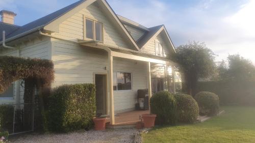 Oamaru Bed & Breakfast | Century House B & B flatlette