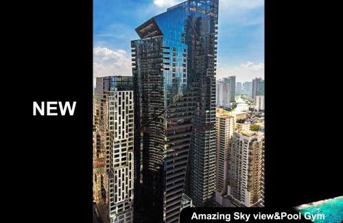 Downtown Apartment | Century Spire Makati