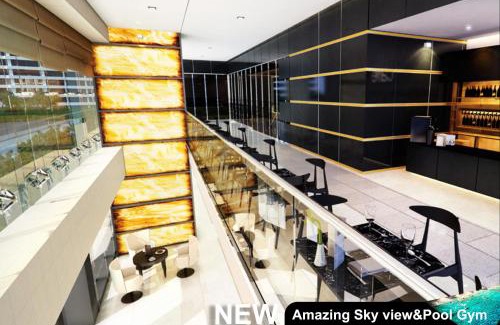 Downtown Apartment | Century Spire Makati