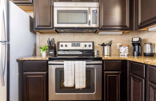 Pflugerville Apartment | Century Stone Hill North