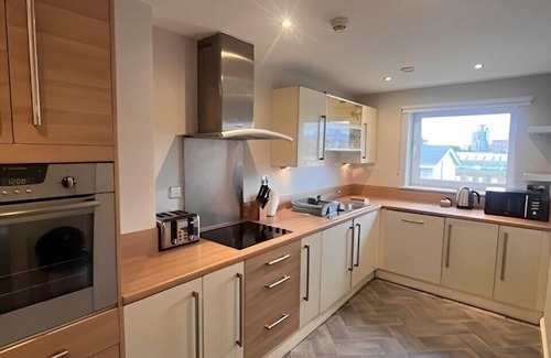 Butetown Apartment | Century Wharf by Urban Space