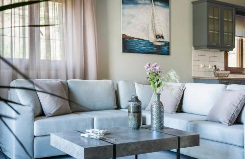 Dhrakata House | Cephalonian Countryside Villa
