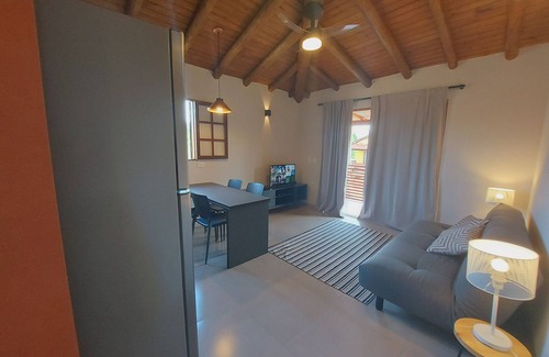 Mambucaba Apartment | Cepilho - Cosy Flat Near the Beach with kitchen, private BBQ, pool