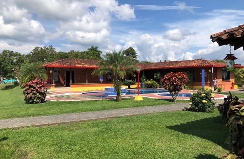 Quimbaya Villa | Cerca a filandia, parque del cafe, panca y parque los arrieros