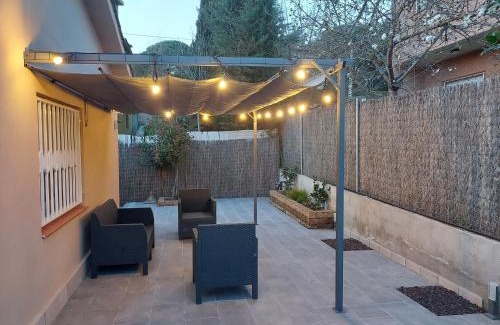 Sant Antoni de Vilamajor House | Cerca de Barcelona, y entre tres Parques Naturales, casa de 4 habitaciones y 2 baños con piscina, barbacoa y chimenea