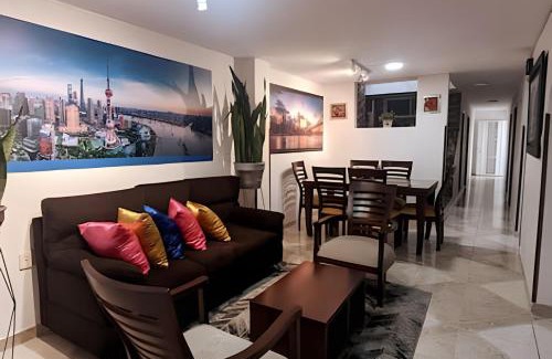 Bucaramanga Apartment | Cerca de la clínica San Luis.