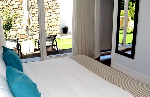 Fundao Bed & Breakfast | Cerca Design House