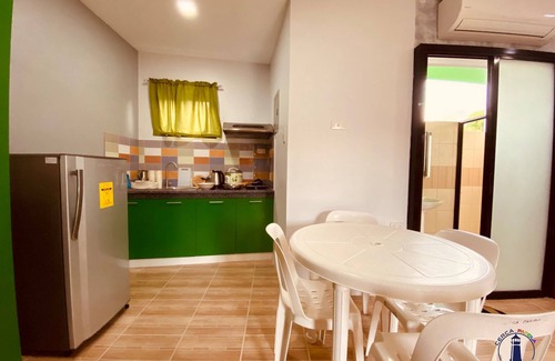 Lobo Hotel | Cerca Parola Beach Resort by Cocotel