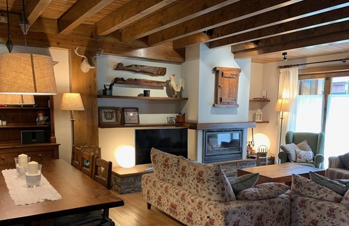 Fontanals de Cerdanya House | Ceretana house in Queixans