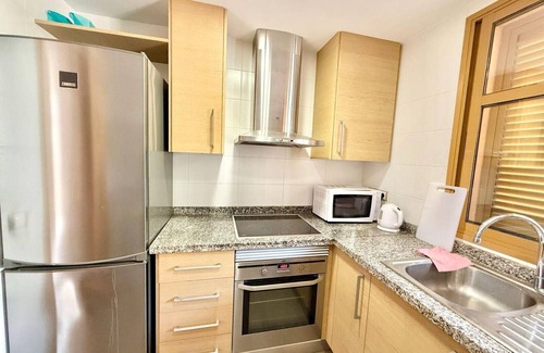 Golf Bahia Apartment | CEREZOS APARTMENT SIERRA CORTINA R009