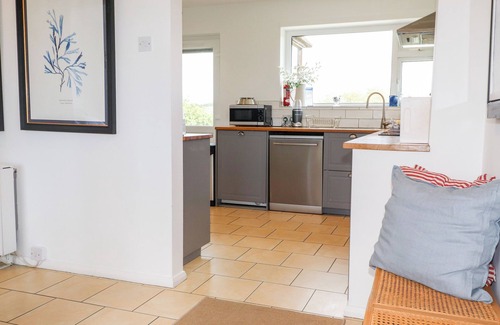 Rhoscolyn Cottage | Cerrig